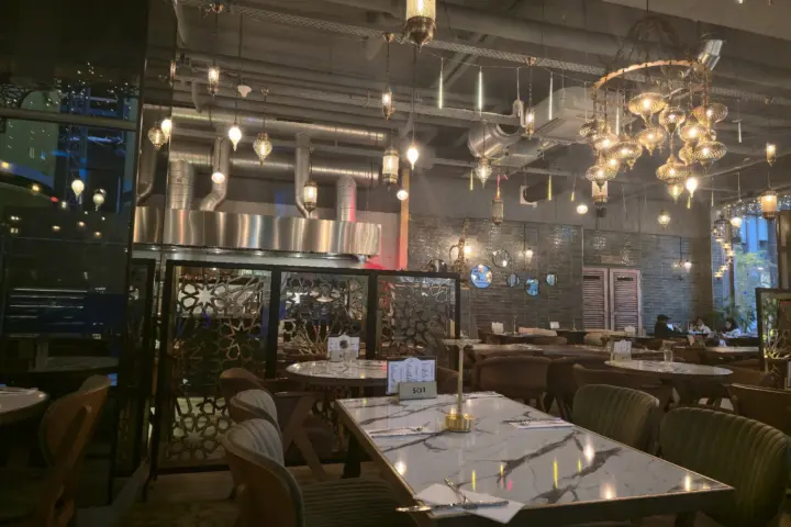 Restaurant Sallora Amsterdam in Amsterdam