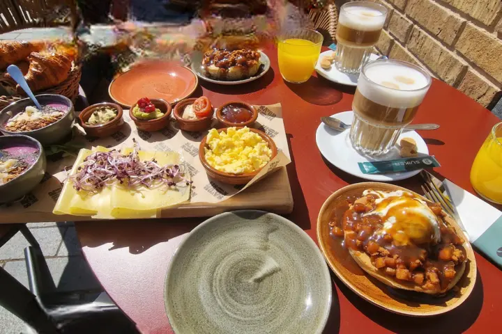 Restaurant Savor&Nosh in Rotterdam