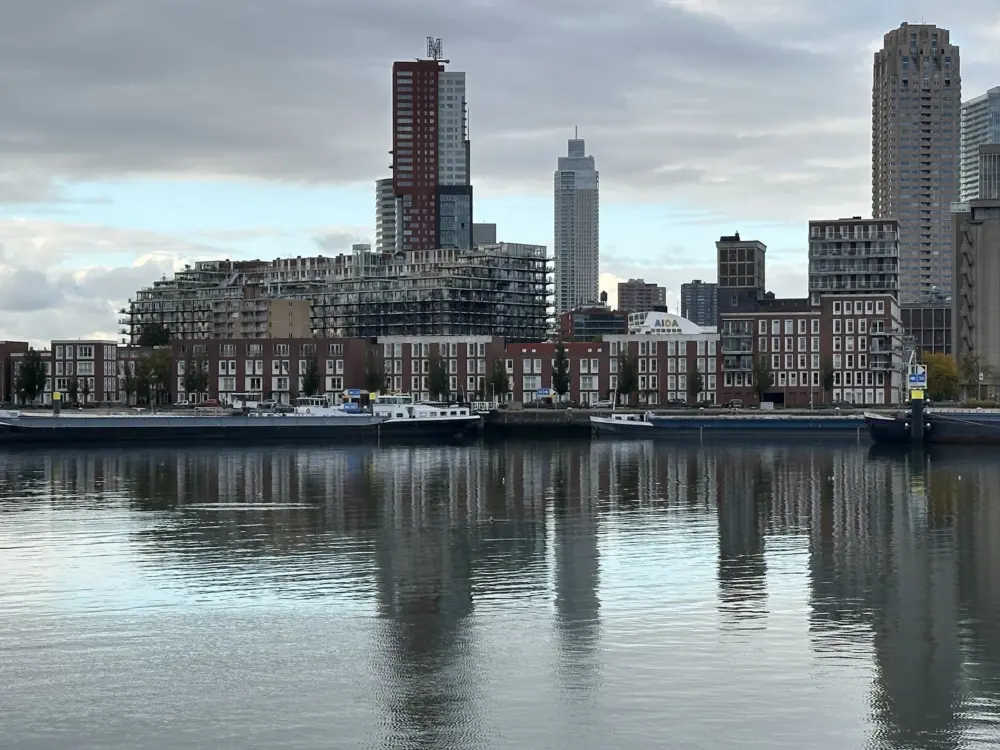 Accommodatie Sewdien’s Apartment Maashaven in Rotterdam