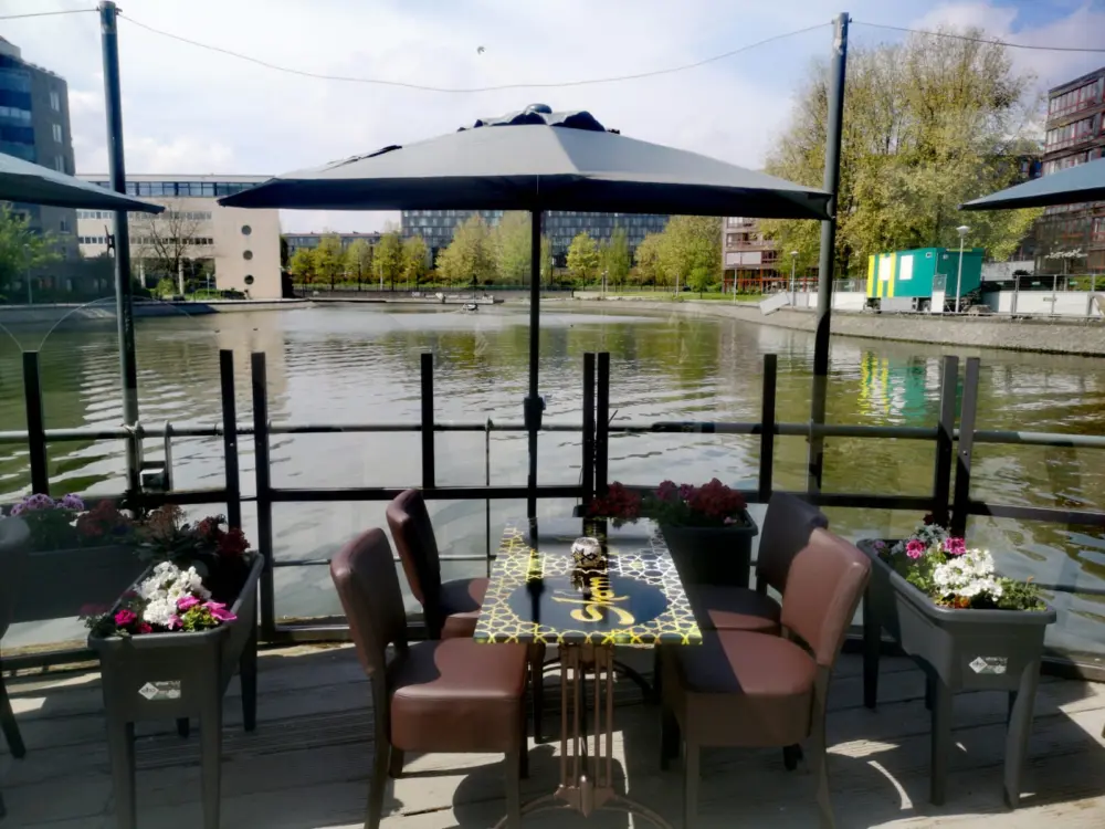 Restaurant Sham Oost in Amsterdam