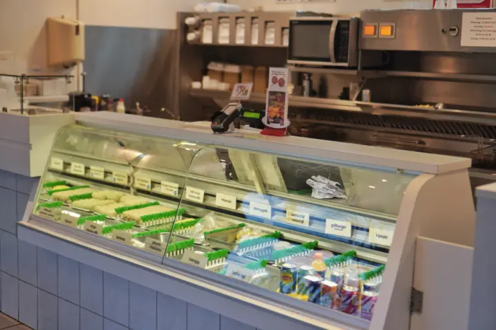 Snackbar 'De Meenthof' in Kortenhoef