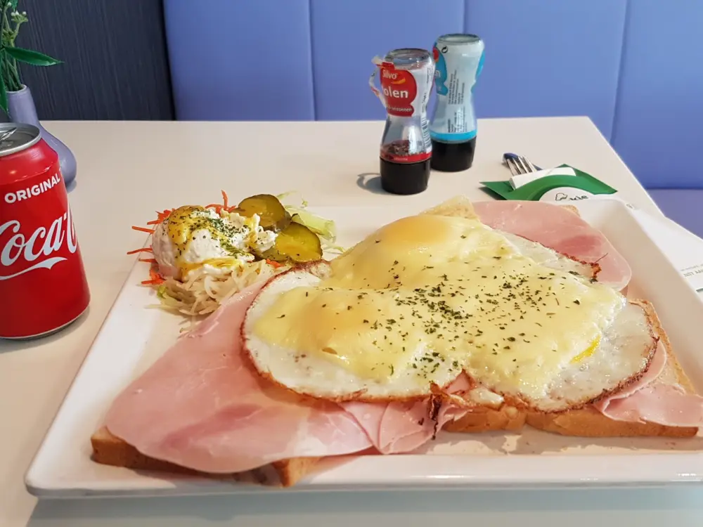Restaurant Snackbar eetcafé Plaza Orden in Apeldoorn