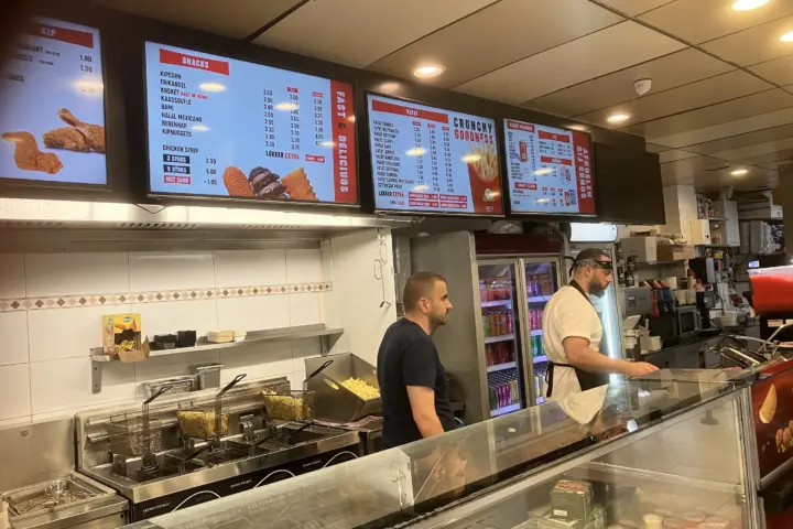 Restaurant Snackbar Ernos in Amsterdam