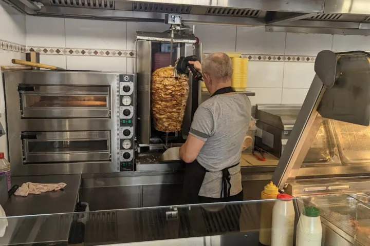 Restaurant Snackbar Ernos in Amsterdam