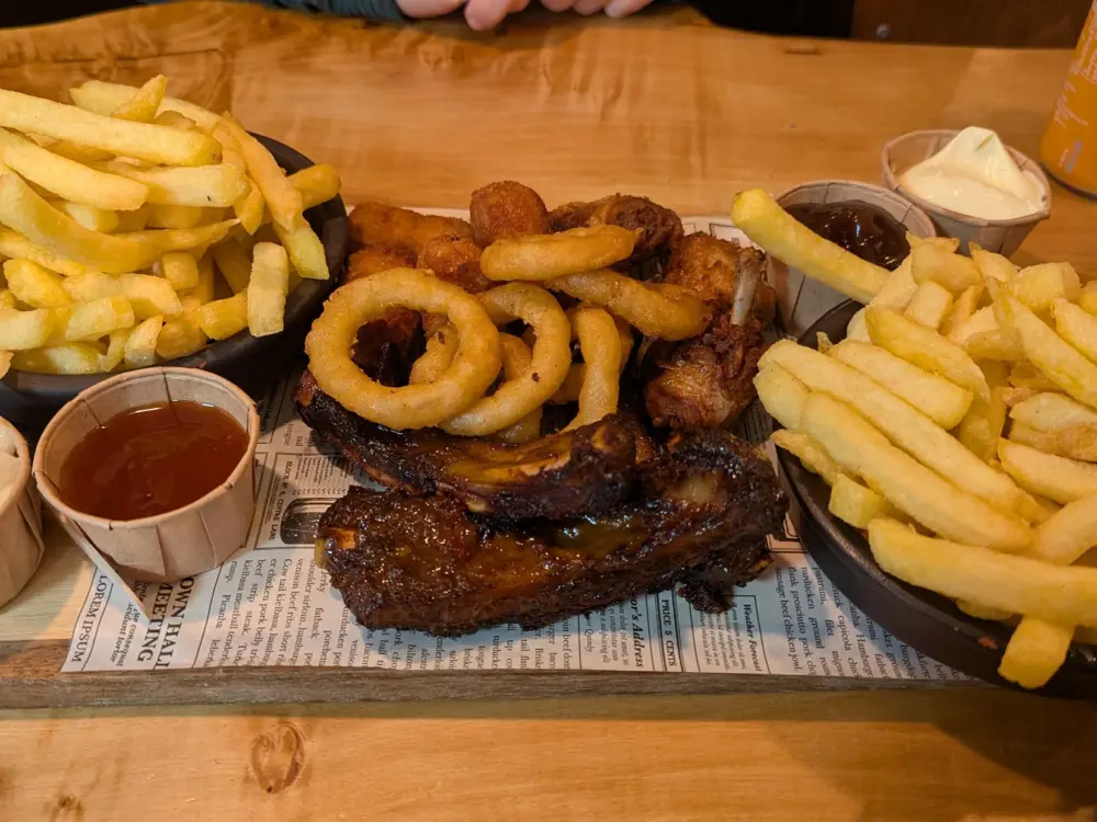 Restaurant Snackbar Lekkerrr in Ouddorp