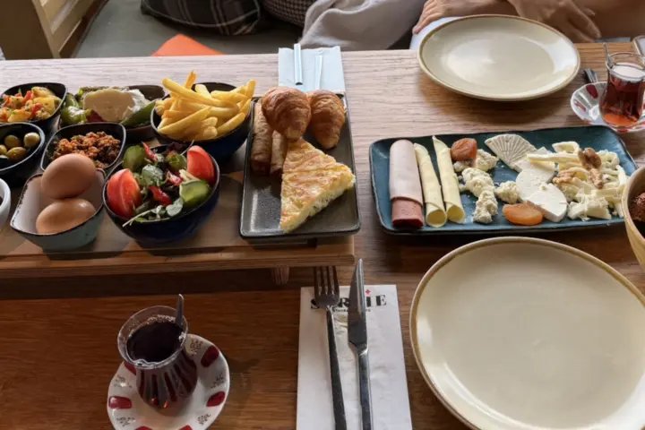 Restaurant Sortie Cafe & Restaurant in Amsterdam