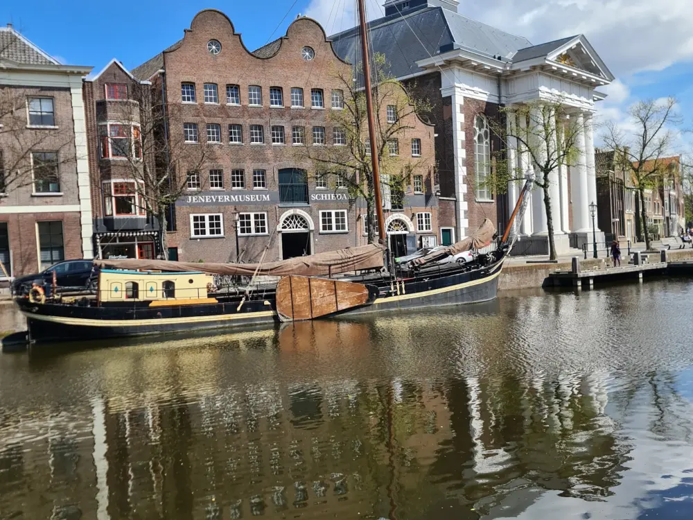 Hotel Stadsvilla Mout Rotterdam-Schiedam in Schiedam