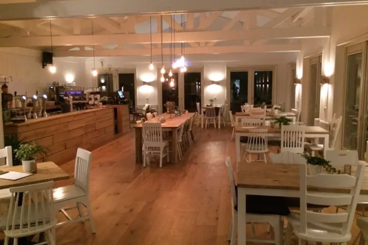 Restaurant Strandpaviljoen Corazon in Noordwelle