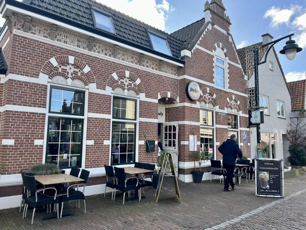 't Schouwtje Lunch, Drinks, Bites & Diner in Ouddorp