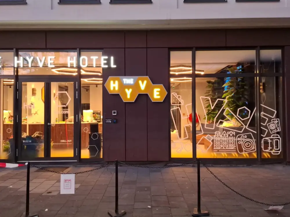 Hotel The Hyve Capsule hostel Amsterdam in Amsterdam