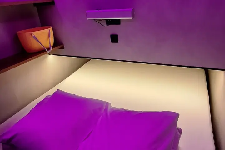 Hotel The Hyve Capsule hostel Amsterdam in Amsterdam