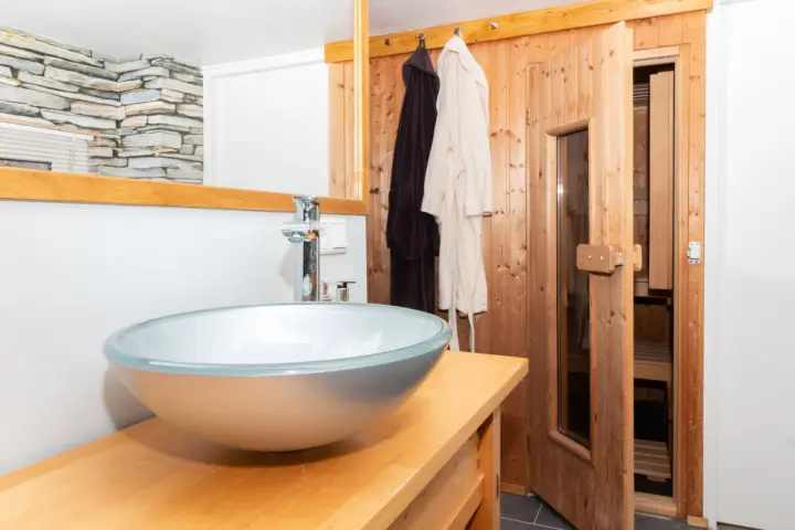 Bed & Breakfast the SJinn in Schin op Geul