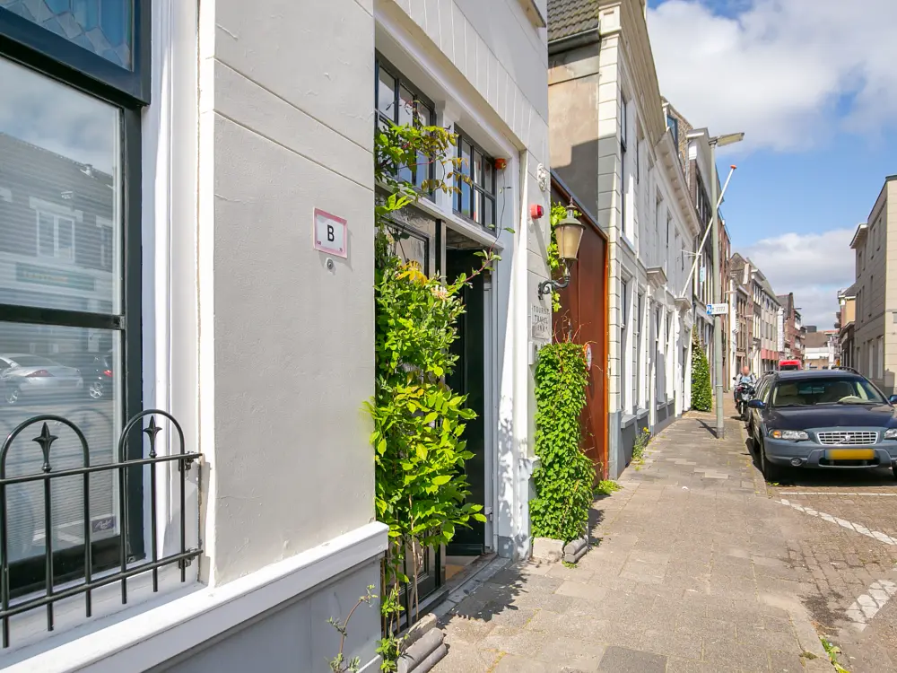 Hotel voor langdurig verblijf Tourist Travel Inn in Schiedam