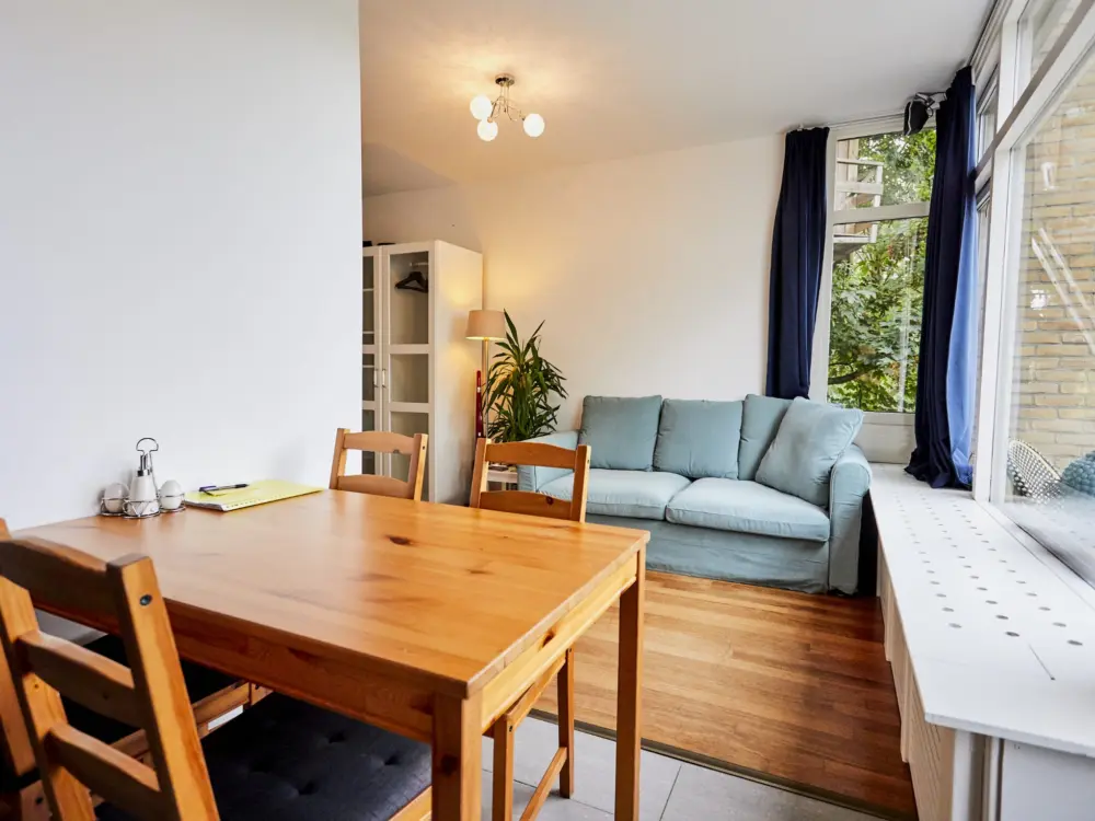 Bed & Breakfast Treehouse Inn in Duivendrecht