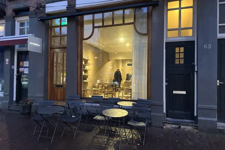 Restaurant Uncommon Cafe in Amsterdam
