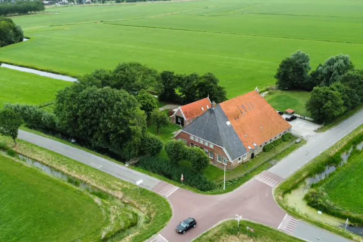 Vakantiehuis huren Sneek Friesland 2, 4, 6 of 8 personen - Boerderijhuisje22 - landelijk logeren - 3 slaapkamers - vrijstaand in Loënga
