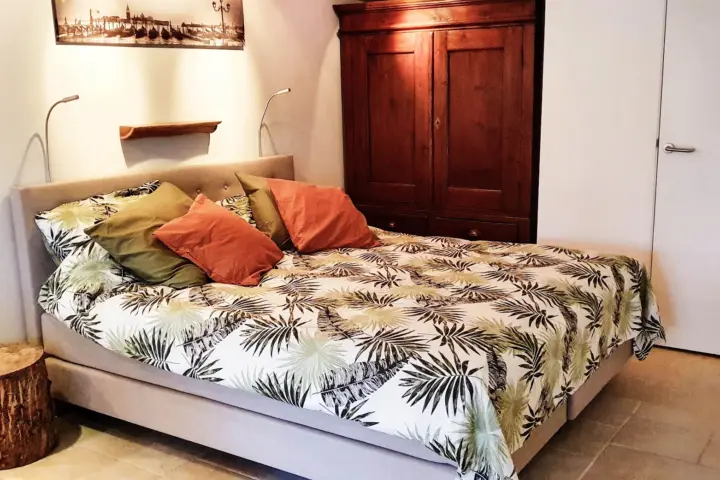 Bed & Breakfast Verborgen Parel aan de Rotte in Rotterdam
