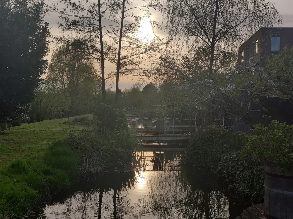 Bed & Breakfast Verborgen Parel aan de Rotte in Rotterdam