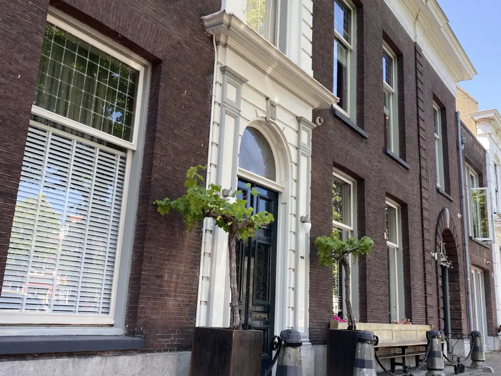 Bed & Breakfast Vintage Rooms Lange Haven Schiedam in Schiedam