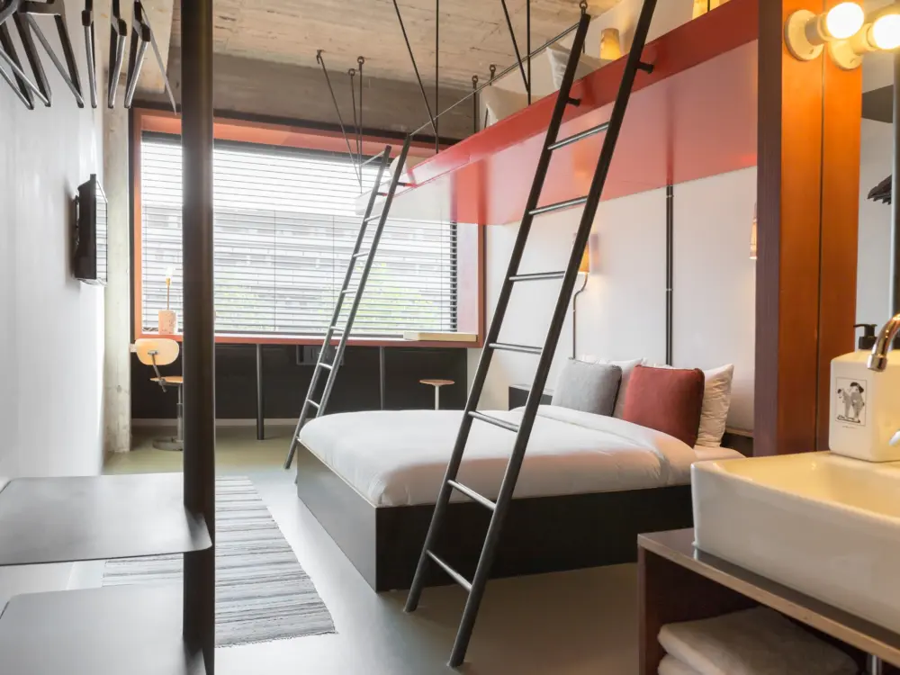 Hotel Volkshotel in Amsterdam