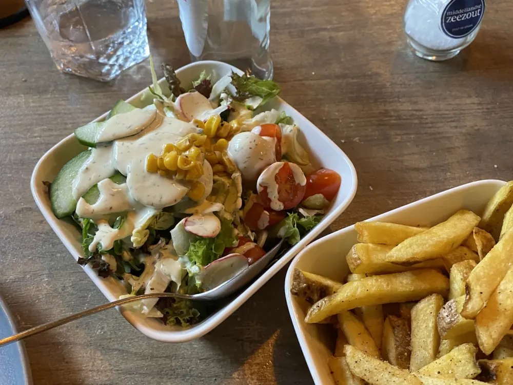 Restaurant Waikiki Foodbar in Renesse