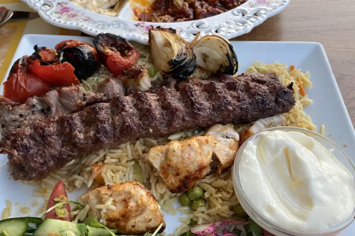 Restaurant Yasmin shaam Restaurant in Schiedam