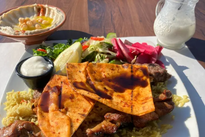 Restaurant Yasmin shaam Restaurant in Schiedam