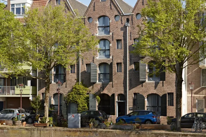 Hotel YAYS Amsterdam Salthouse Canal by Numa in Amsterdam