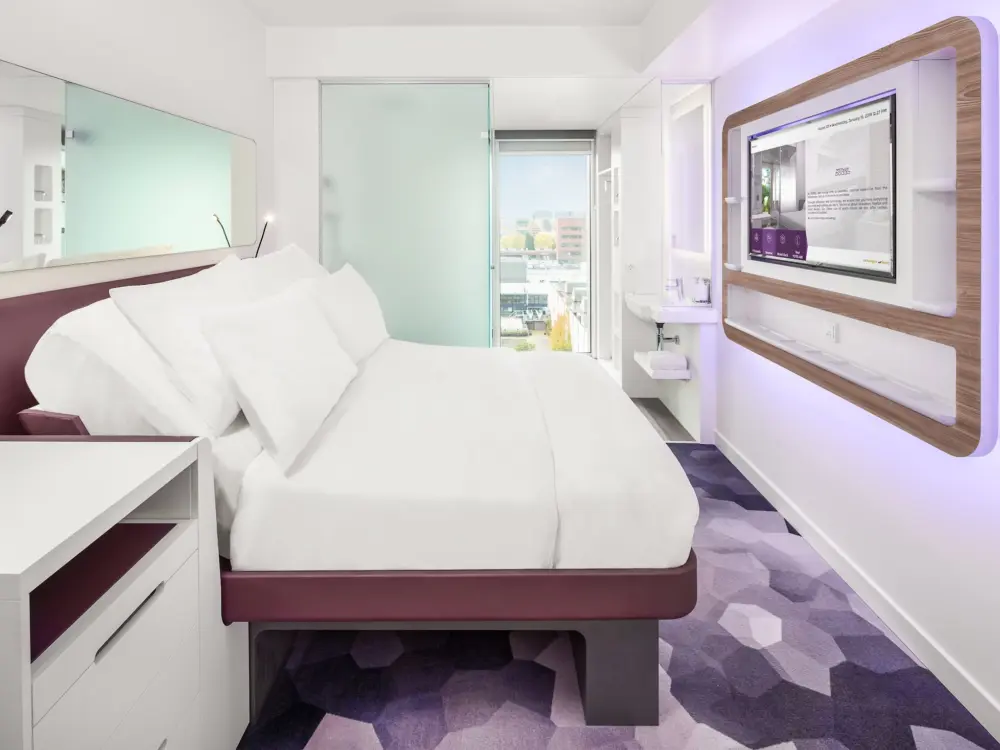 Hotel YOTEL Amsterdam in Amsterdam