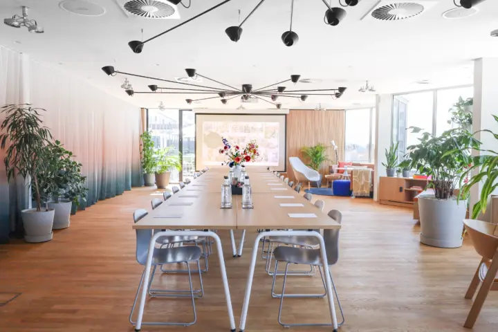 Hotel Zoku Amsterdam in Amsterdam